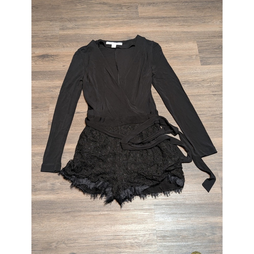 Diane von Furstenberg DVF Black Long Sleeve Lace Wrap‎ Romper Size 8 Tie Waist